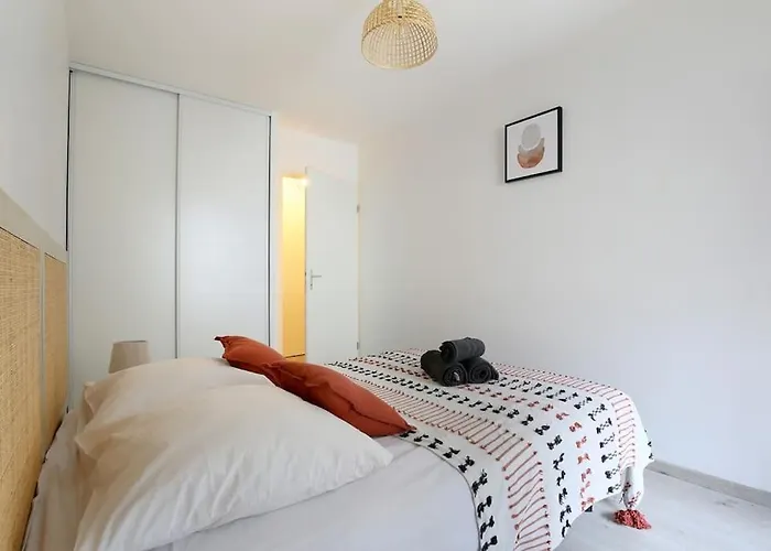 New-le Patio St Cyprien - Parking - Terrasse - Netflix Διαμέρισμα *